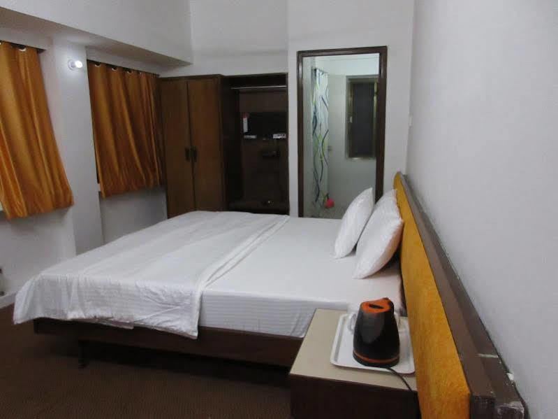 Bunk Hostel Delhi Нью-Дели Экстерьер фото